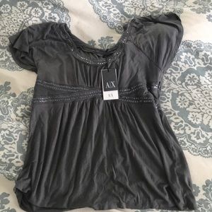 Woman’s Armani exchange top